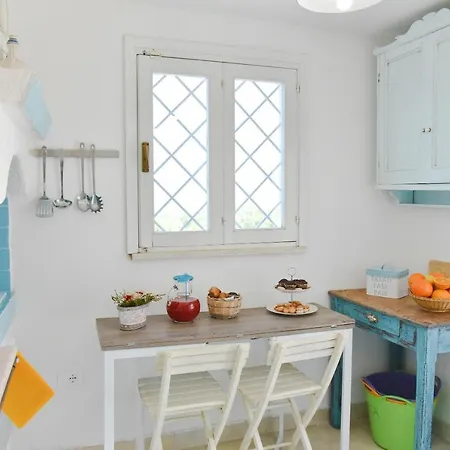 Trullo Albamarina * אוסטוני